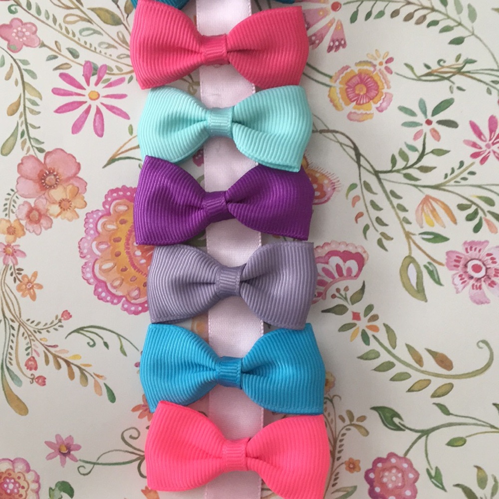 10 Baby Hair Bows